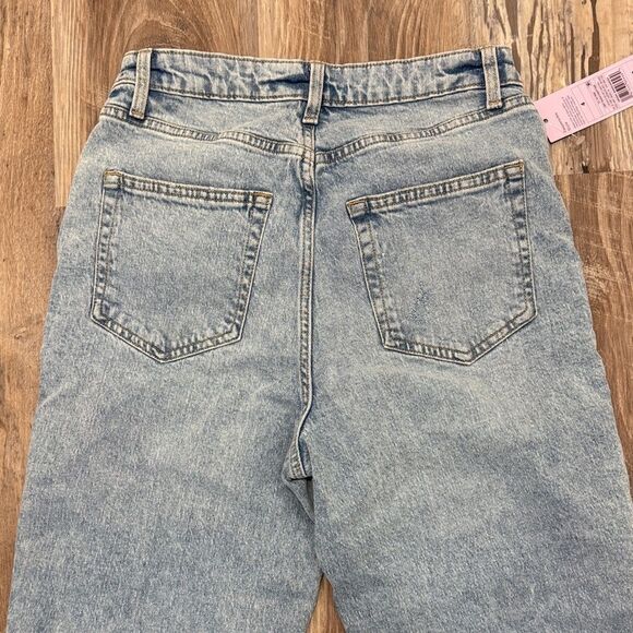 Distressed Light Blue Jeans Wild Fable High rise Tapered size 4 - Picture 6 of 7